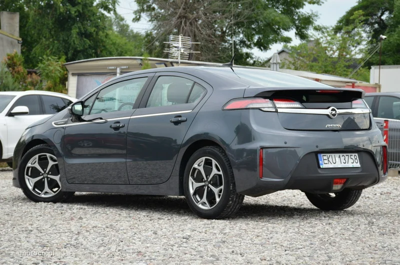 Opel Ampera 13