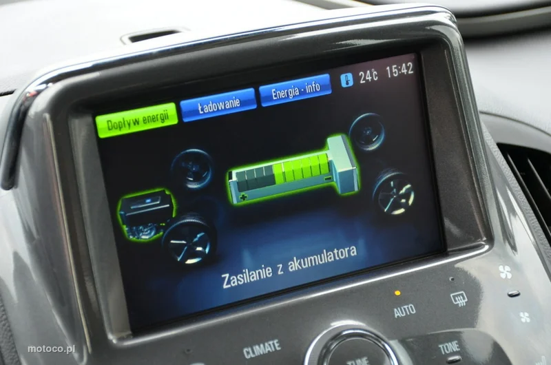 Opel Ampera 38