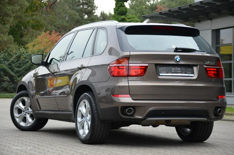 BMW X5 E70 12