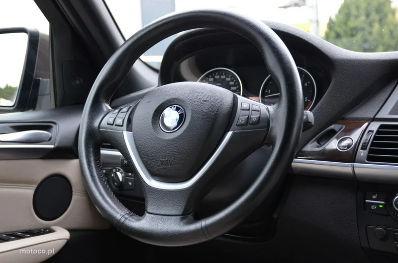 BMW X5 E70 34