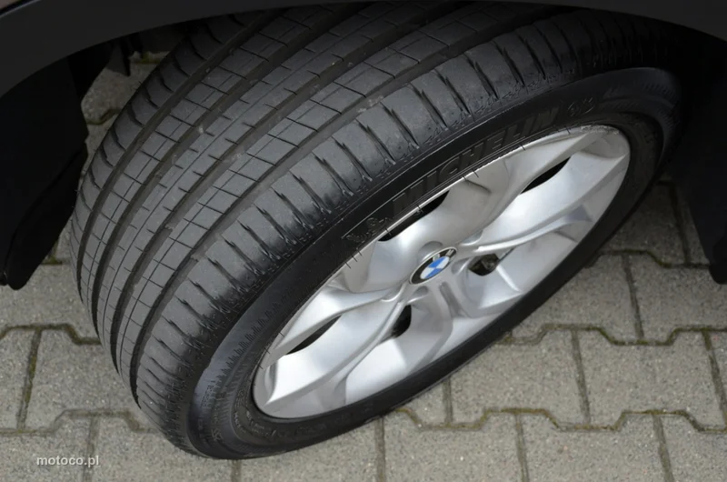 BMW X5 E70 10