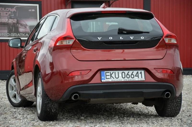 Volvo V40 6