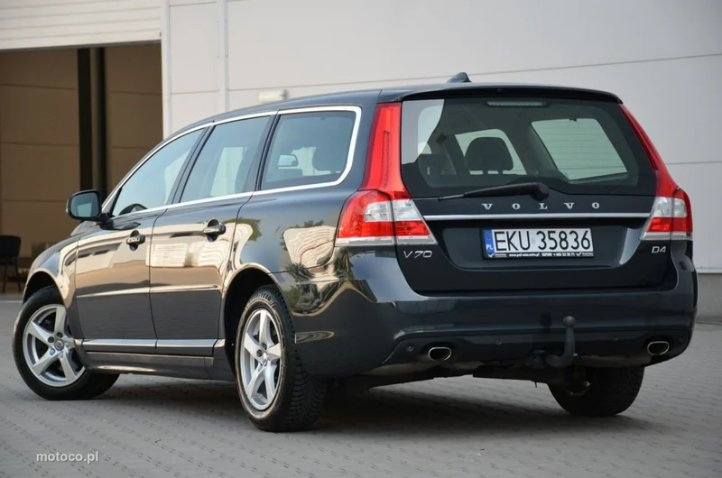 Volvo V70 4