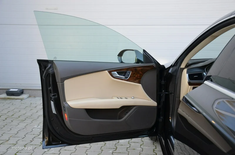 Audi A7 4G 22