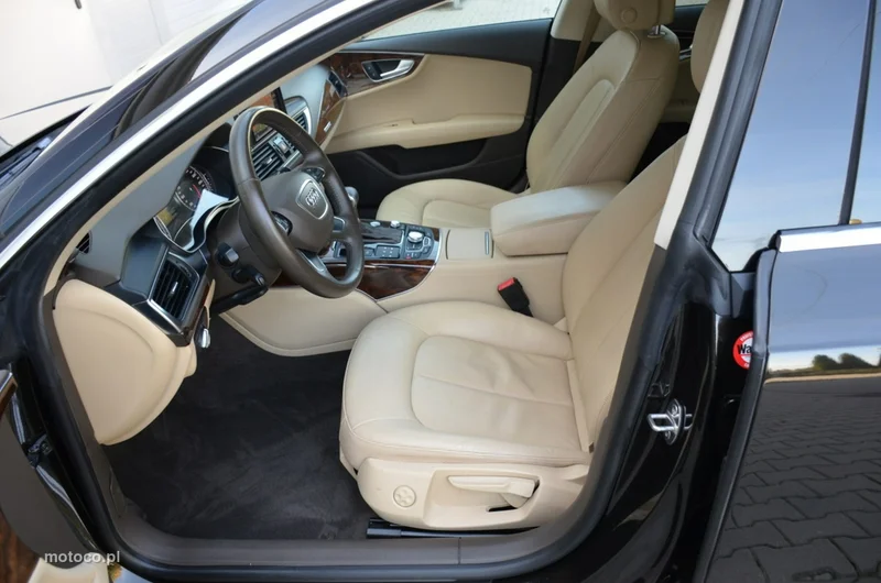 Audi A7 4G 23