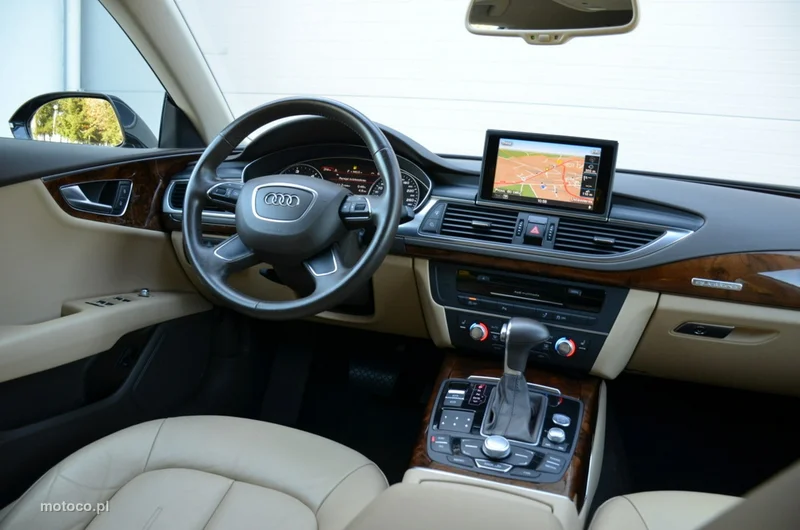 Audi A7 4G 32