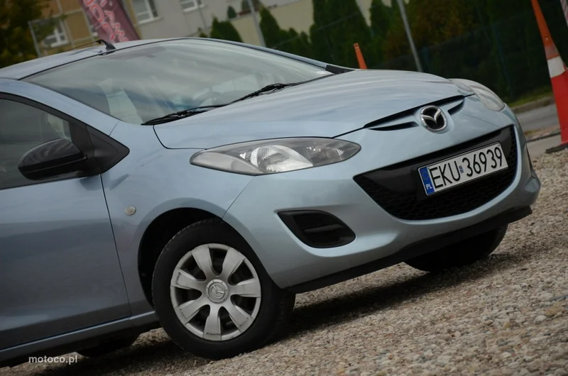 Mazda 2 19