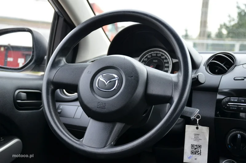 Mazda 2 29