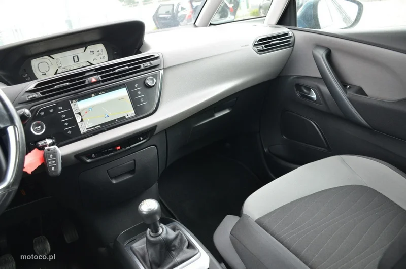 Citroen C4 Picasso 24