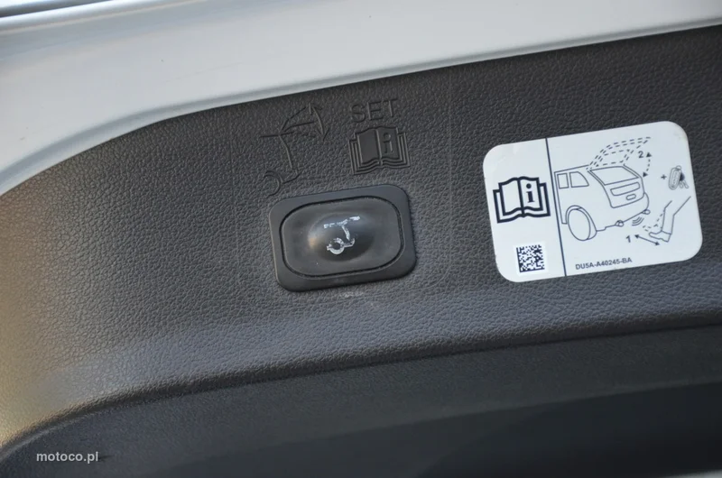 Ford Kuga II 19