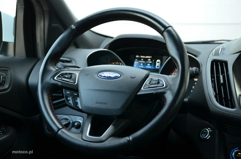 Ford Kuga II 30