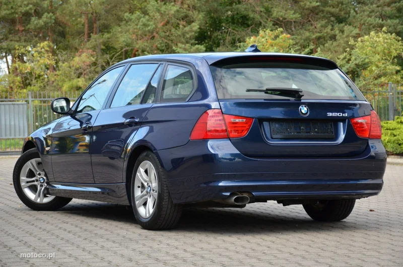 BMW Seria 3 F30 320 9