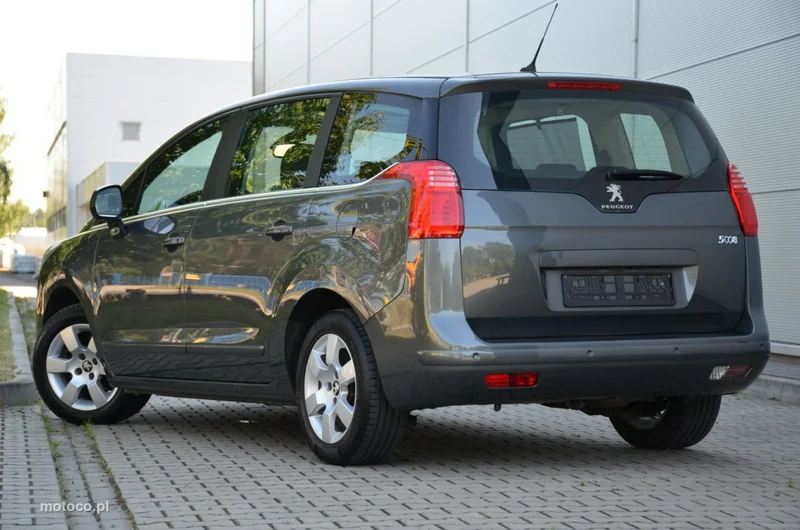 Peugeot 5008 13