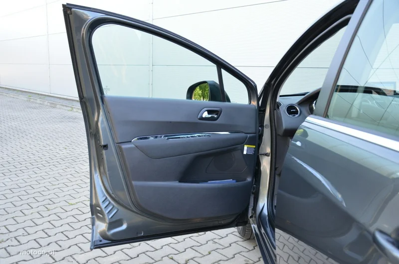 Peugeot 5008 21