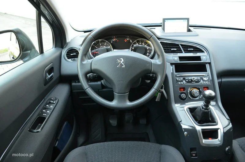 Peugeot 5008 31