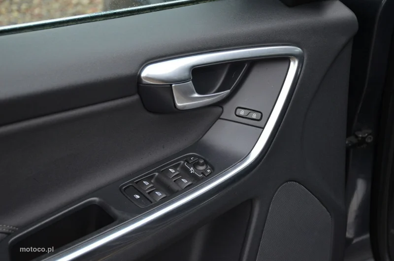 Volvo XC 60 20
