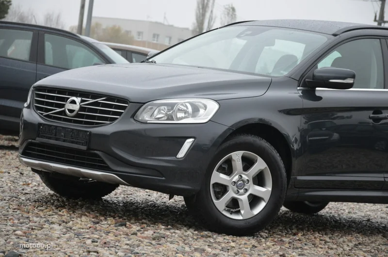 Volvo XC 60 4
