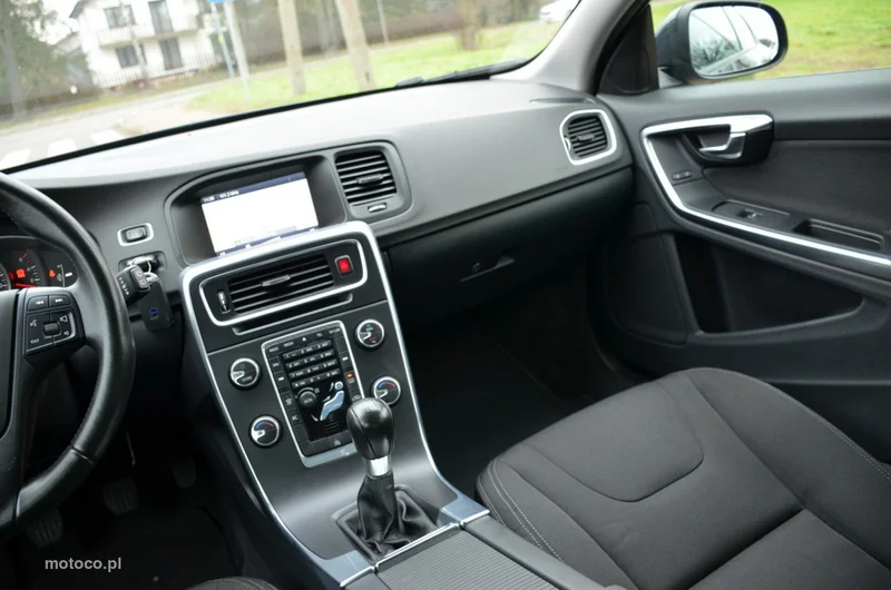 Volvo V60 22