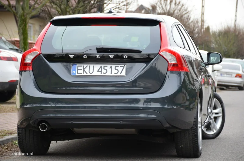 Volvo V60 28