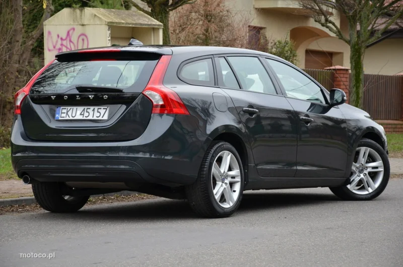 Volvo V60 30