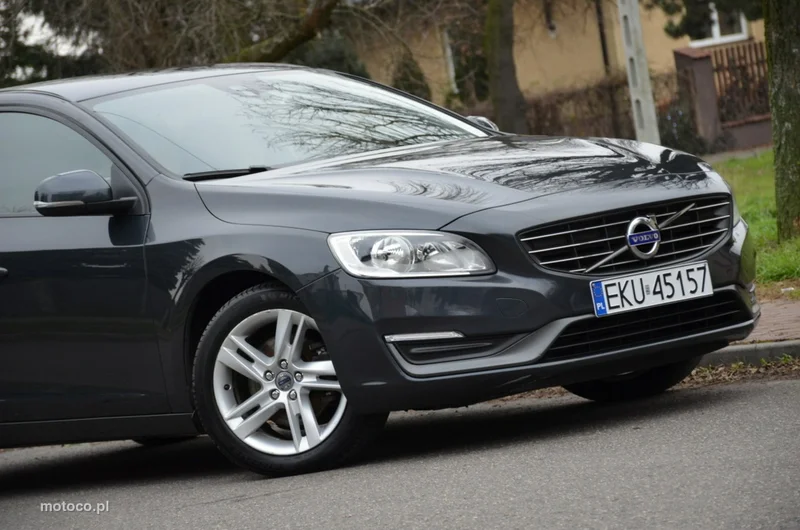 Volvo V60 34