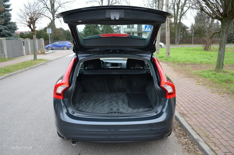 Volvo V60 6