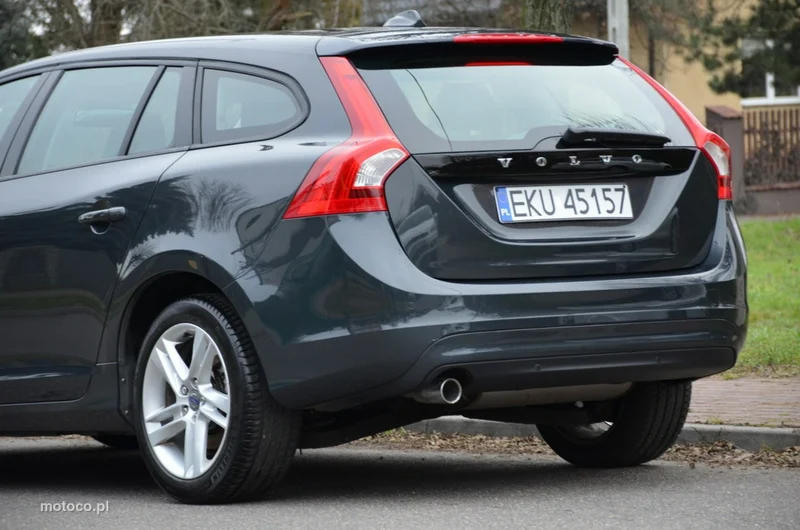 Volvo V60 10