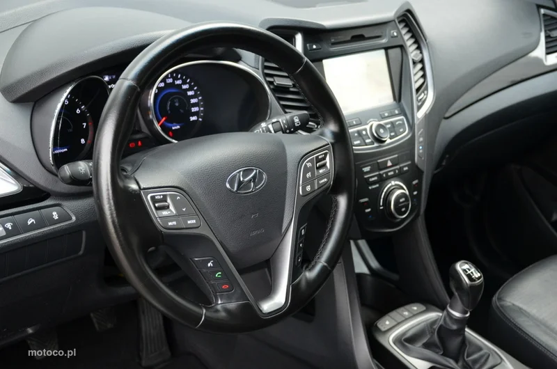 Hyundai SANTA FE 23
