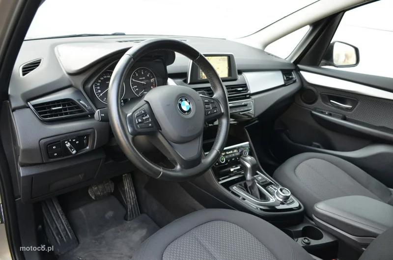 BMW Seria 2 F45 218 22