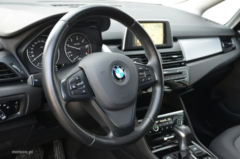 BMW Seria 2 F45 218 23