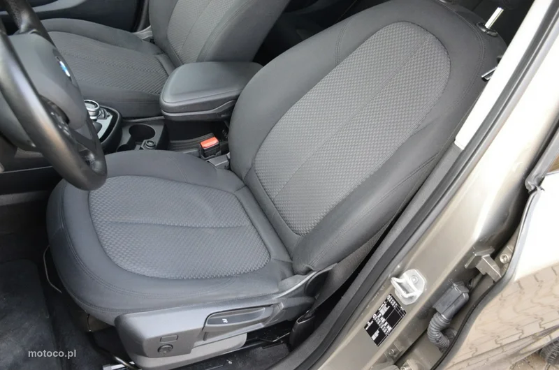 BMW Seria 2 F45 218 24