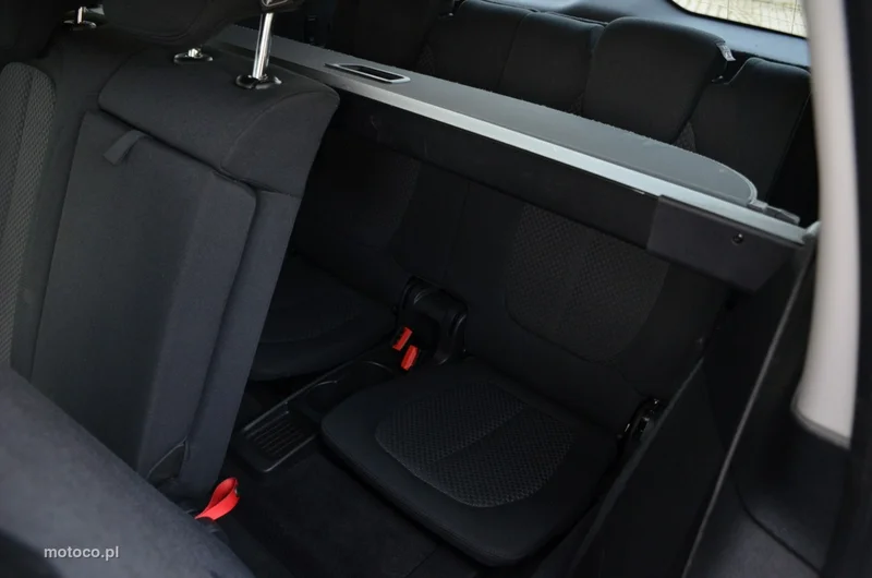 BMW Seria 2 F45 218 26