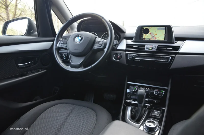 BMW Seria 2 F45 218 30