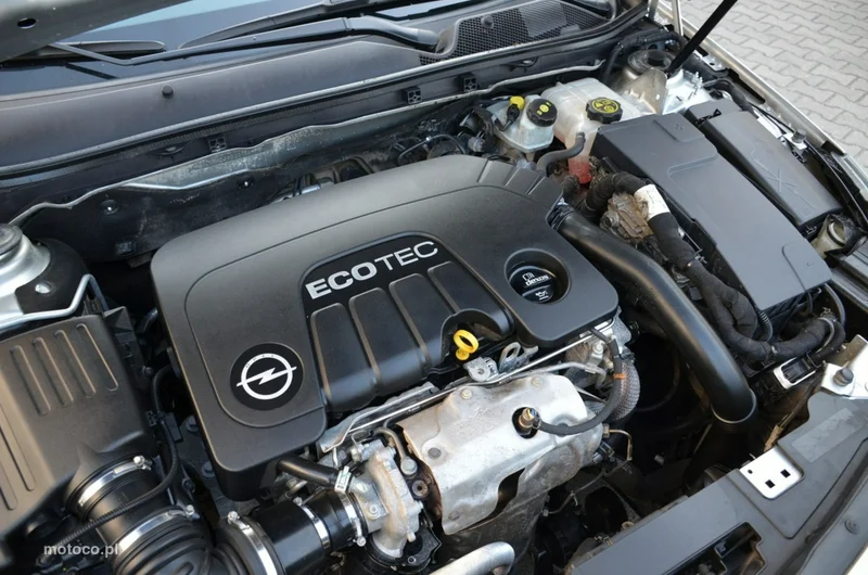Opel Insignia A 19