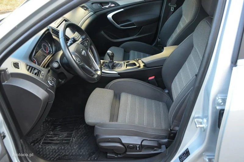 Opel Insignia A 22