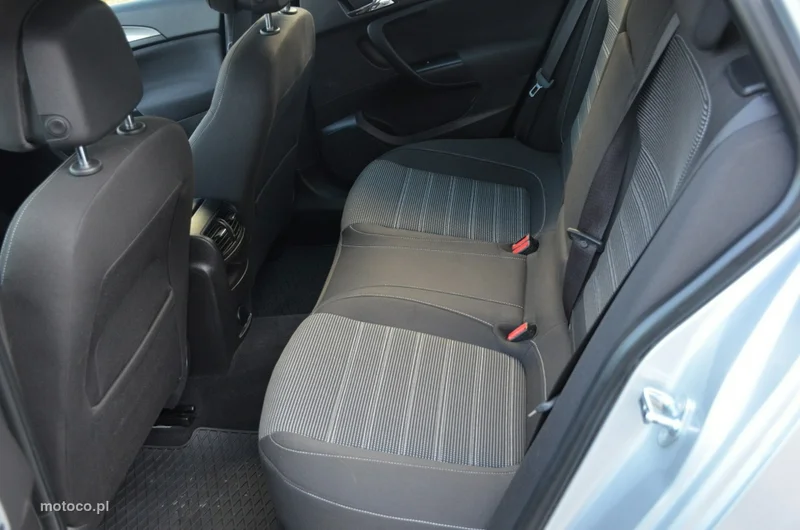 Opel Insignia A 26