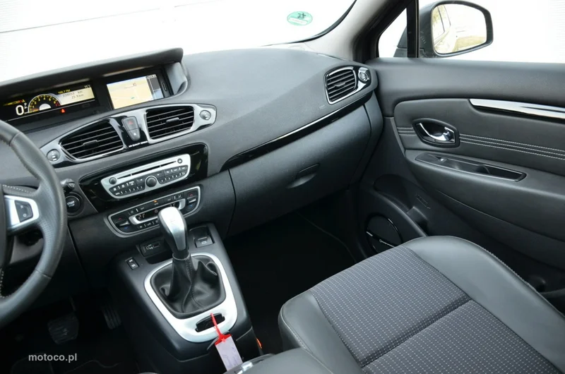 Renault Scenic III 30