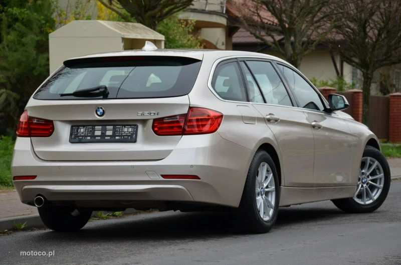 BMW Seria 3 F30 320 13
