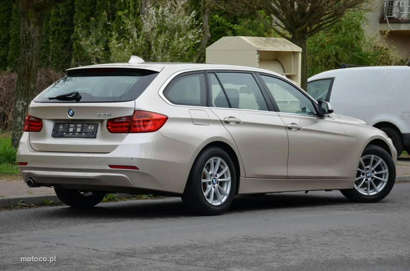 BMW Seria 3 F30 320 14