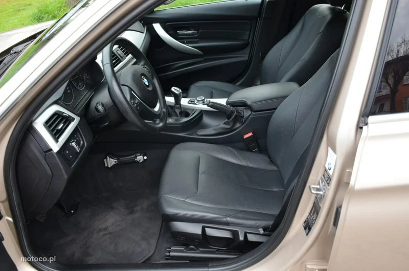 BMW Seria 3 F30 320 21