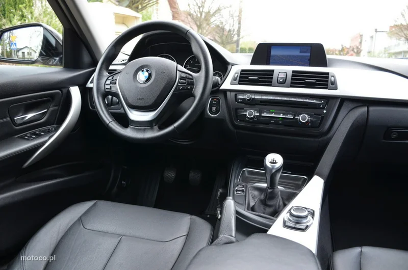 BMW Seria 3 F30 320 29