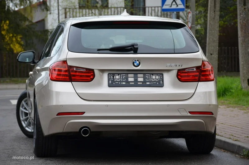 BMW Seria 3 F30 320 5