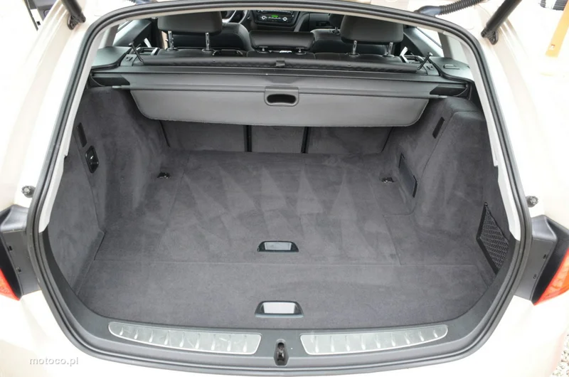 BMW Seria 3 F30 320 9