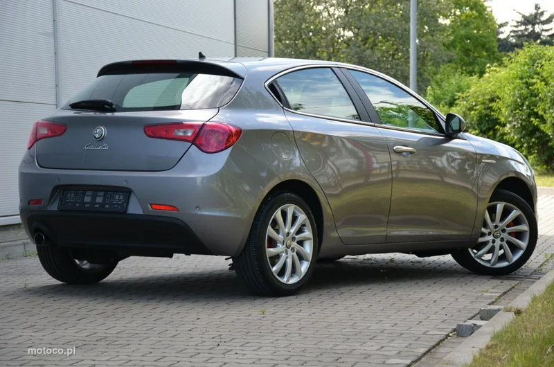 Alfa Romeo Giulietta 11