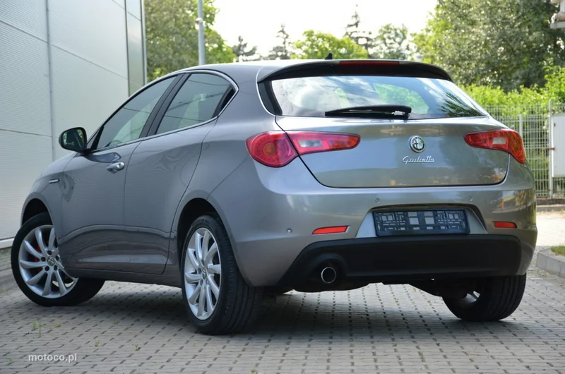 Alfa Romeo Giulietta 6