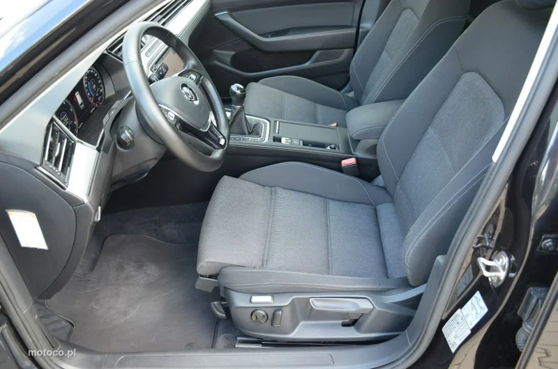 Volkswagen Passat B8 23
