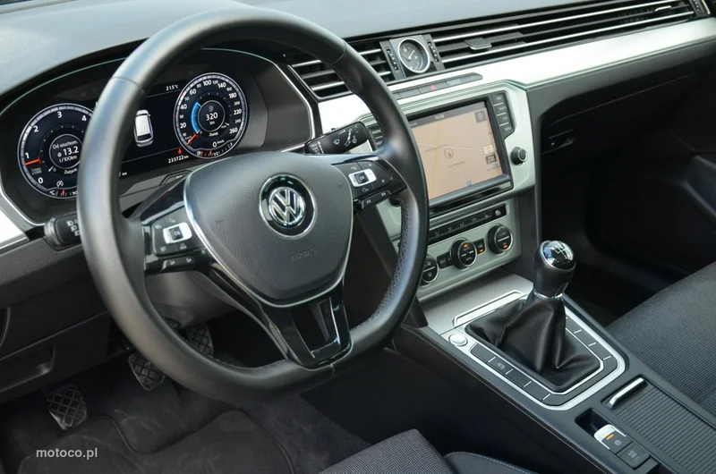 Volkswagen Passat B8 25