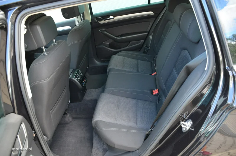 Volkswagen Passat B8 27
