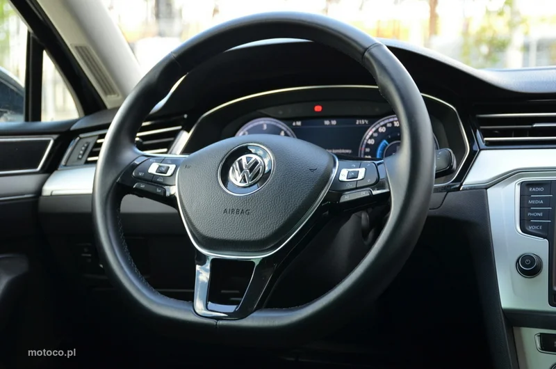 Volkswagen Passat B8 33