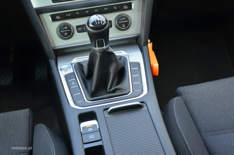 Volkswagen Passat B8 36